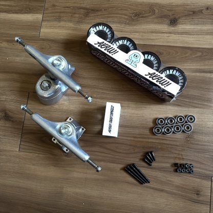 AKAW! - Surfskate Truckset
