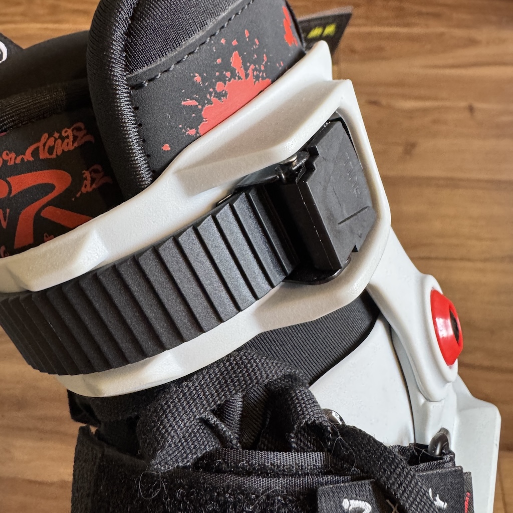 ROLLERKIDZ - Silver Memory Buckle For Inline Skates