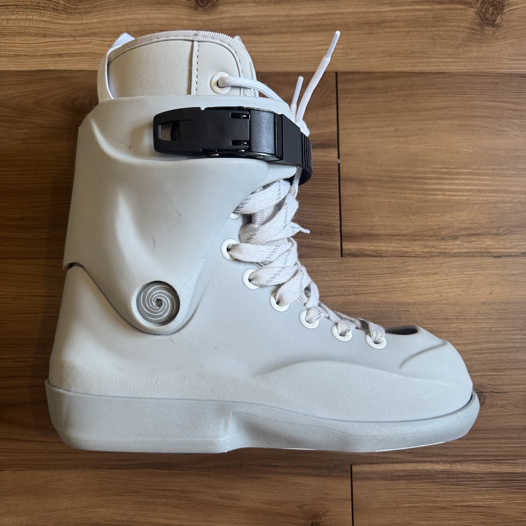 MESMER - TS2 Grey Aggressive Inline Skates (CLEARANCE PROMO!)