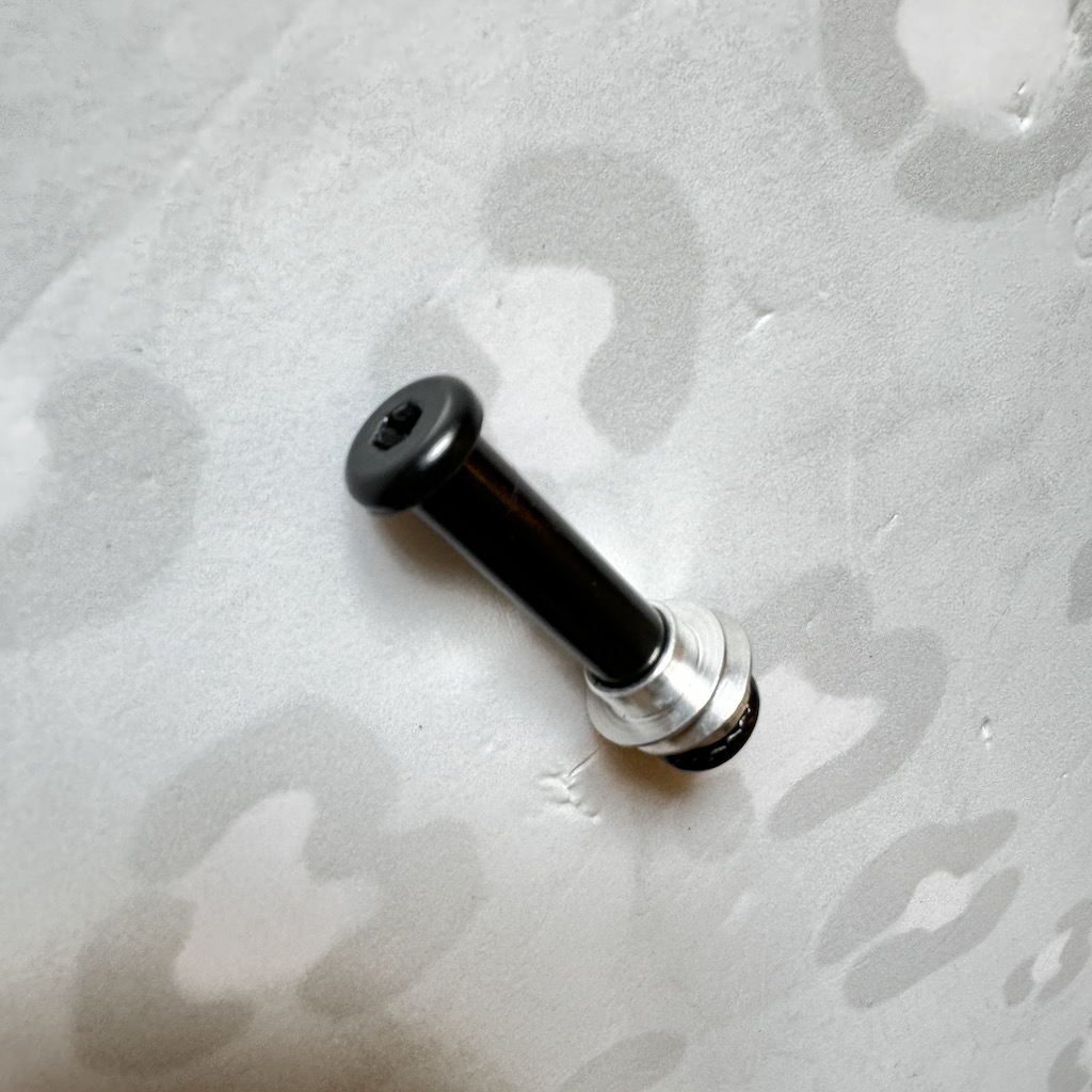 ROCES - 8mm Axle Set for Aggressive Inline Skate Frames