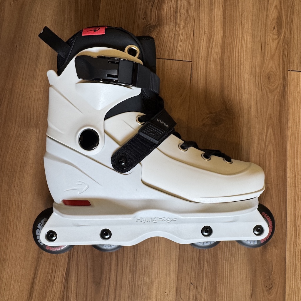 FLYING EAGLE - Off White Vireo Adjustable Kids Aggressive Inline Skates