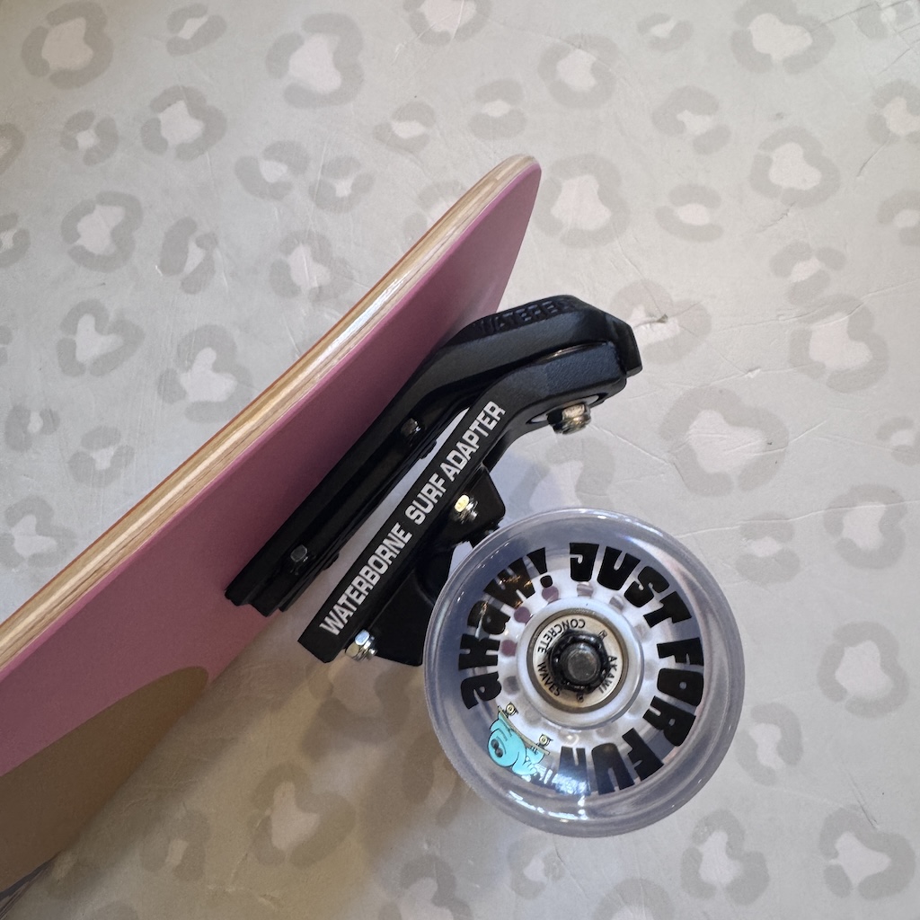 AKAW! - Sunbeach 9.625" x 30.75" Complete Surfskate Cruiser Skateboard (Waterborne Trucks)