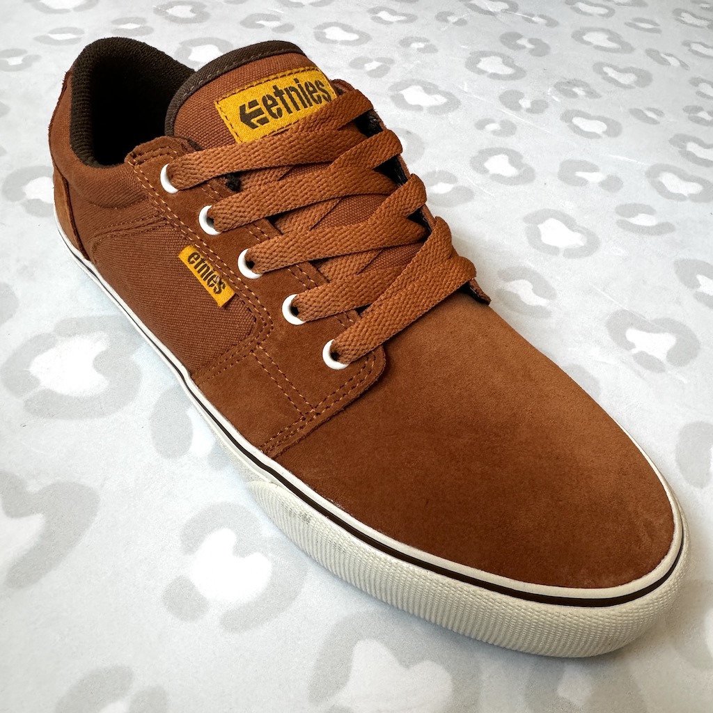 ETNIES - Barge LS (Brown / Gold / Yellow) Suede Skate Shoes