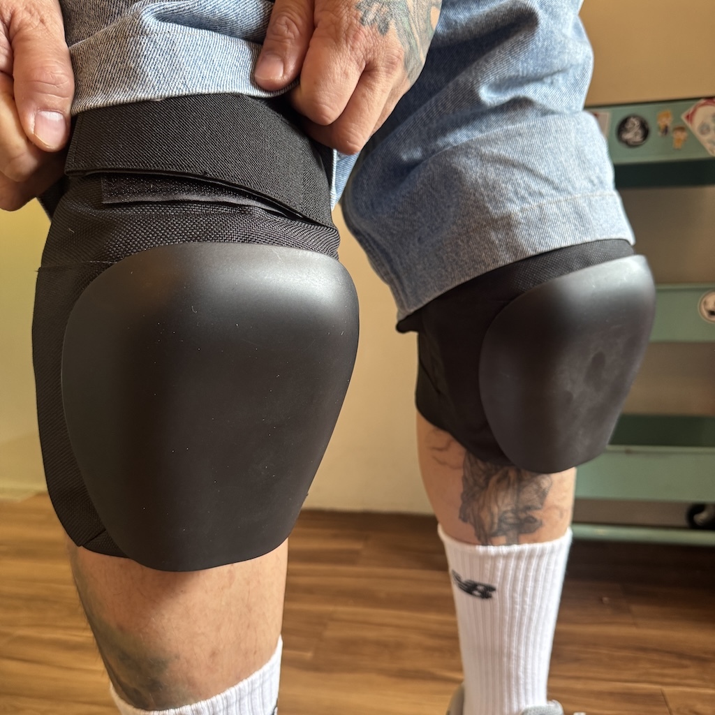 SKATEGEAR - Black Stunt Knee Pad Set
