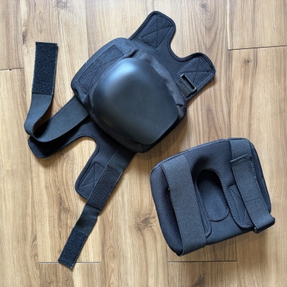 SKATEGEAR - Black Stunt Knee Pad Set