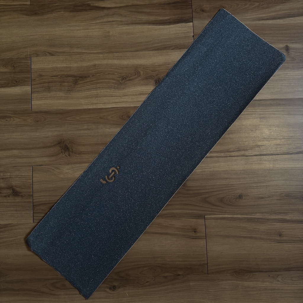 SHAKE JUNT - Die Cut Logo Skateboard Griptape
