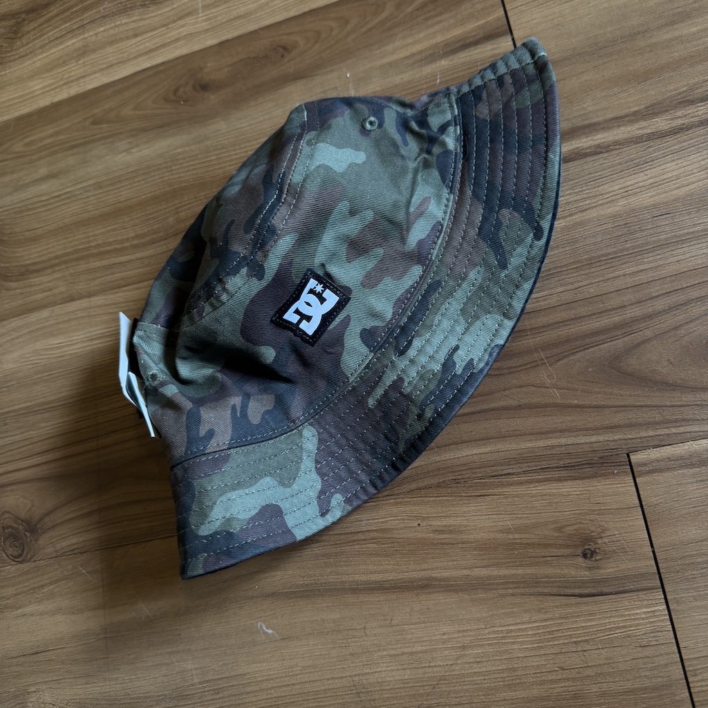 DC SHOES - Deep End Reversible Camo/Black Bucket Hat
