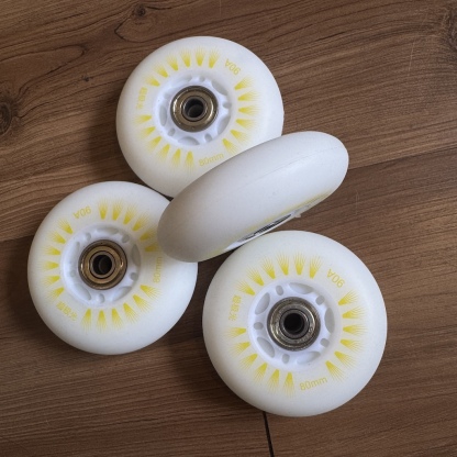 BLANK - Multicolour LED Light Up 80mm/90a Inline Skate Wheels 