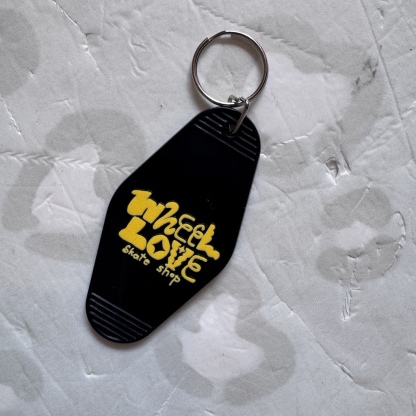 WHEEL LOVE - Typography Key Chain