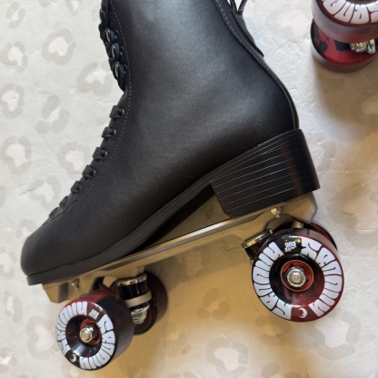 CHAYA - Classic Dance Black Quad Roller Skates (EU43 / USED)