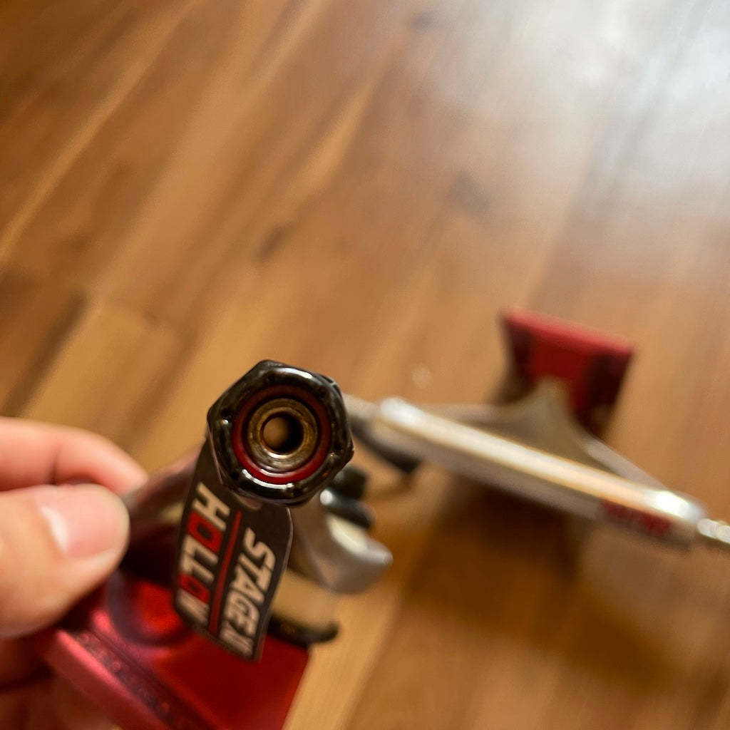 INDEPENDENT - Stage 11 Forged Hollow (Delfino Red/Silver) Skateboard Trucks