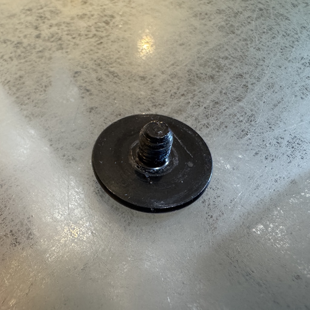 FLYING EAGLE - Black Cuff Bolts For Inline Skates