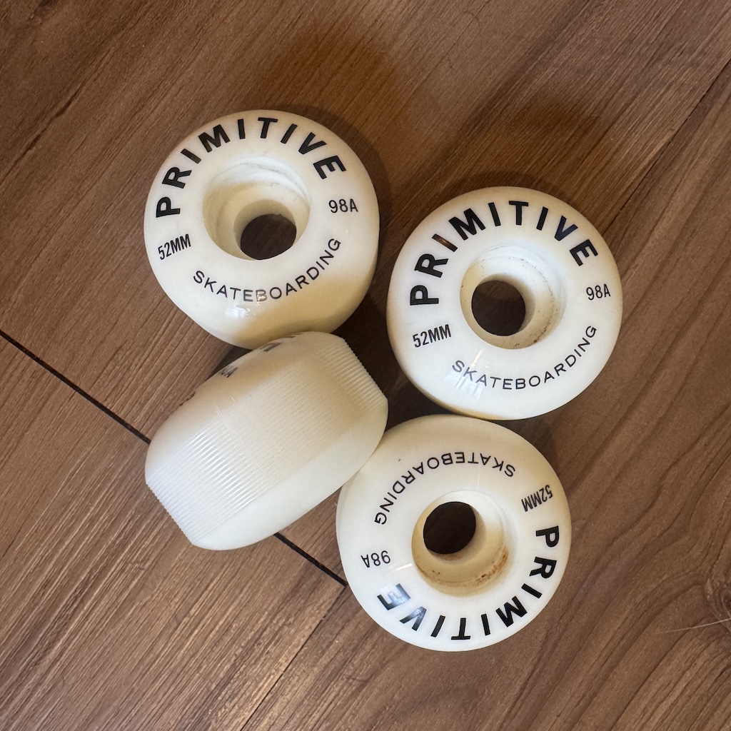 PRIMITIVE - 52mm/98a Hard Skateboard Wheels
