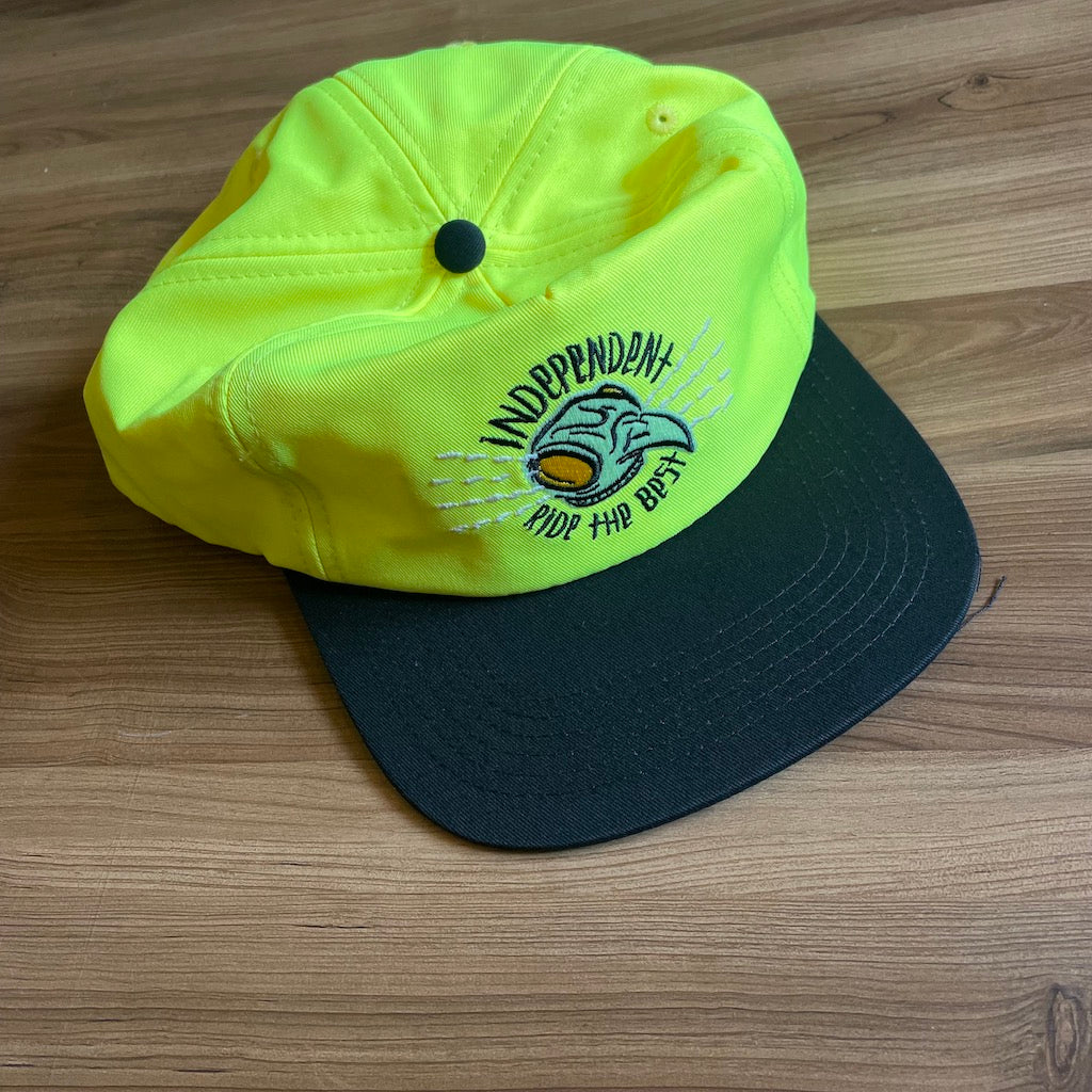 帽子その他 Santa Cruz skateboards pokemon Snapback Mid Profile Hats Santa Cruz X Pokemon PIKACHU MID Skateboard Snapback Hat