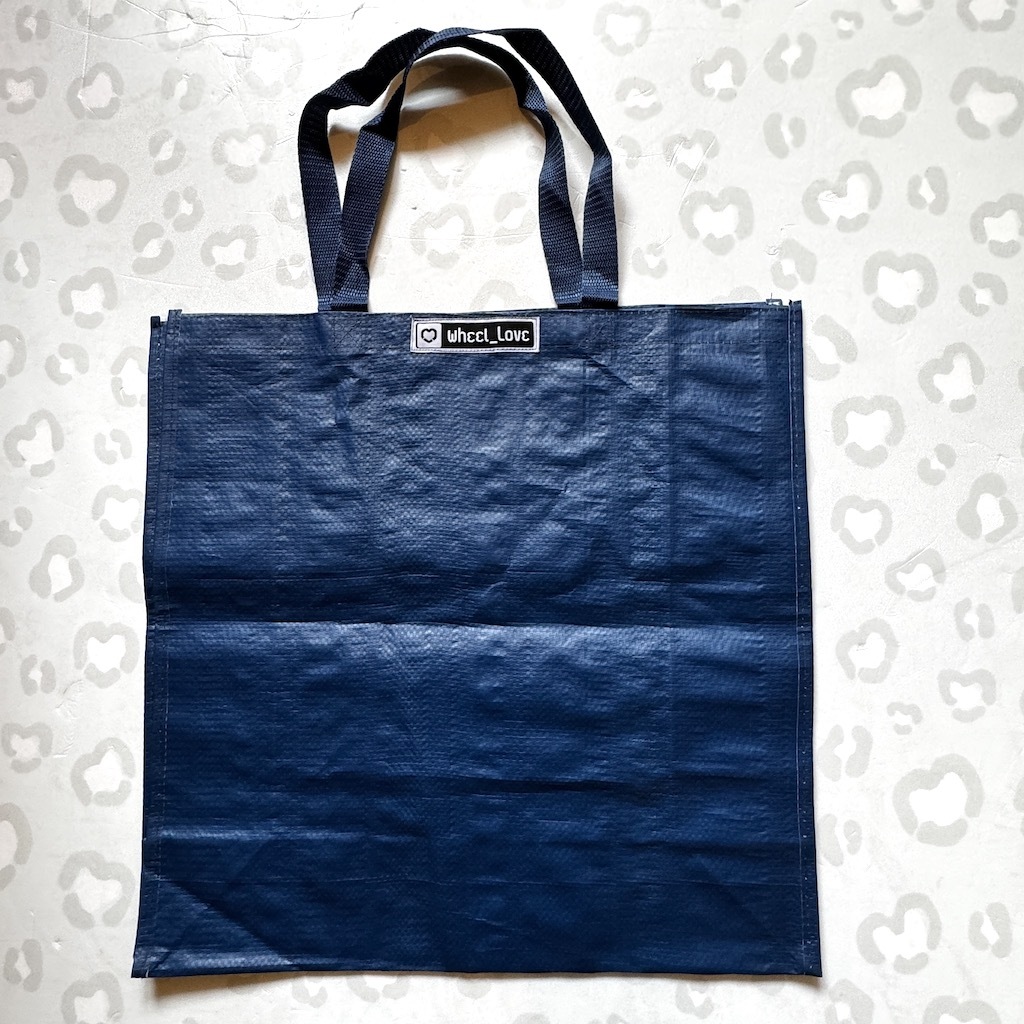 WHEEL LOVE - Medium Woven Skate Tote Bag