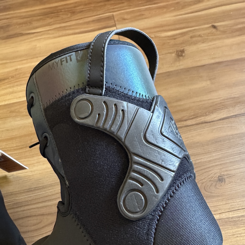MYFIT - Bernal Black/Neon 2nd Skin Inline Skate Liners