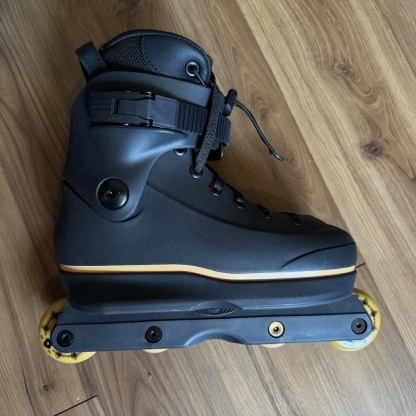 STANDARD - Omni V2 Black Aggressive Boot Only Inline Skates