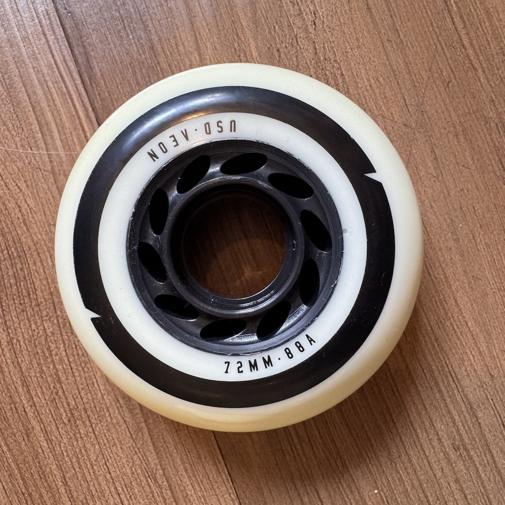USD - 72mm Aeon Aggressive Inline Skate Wheels