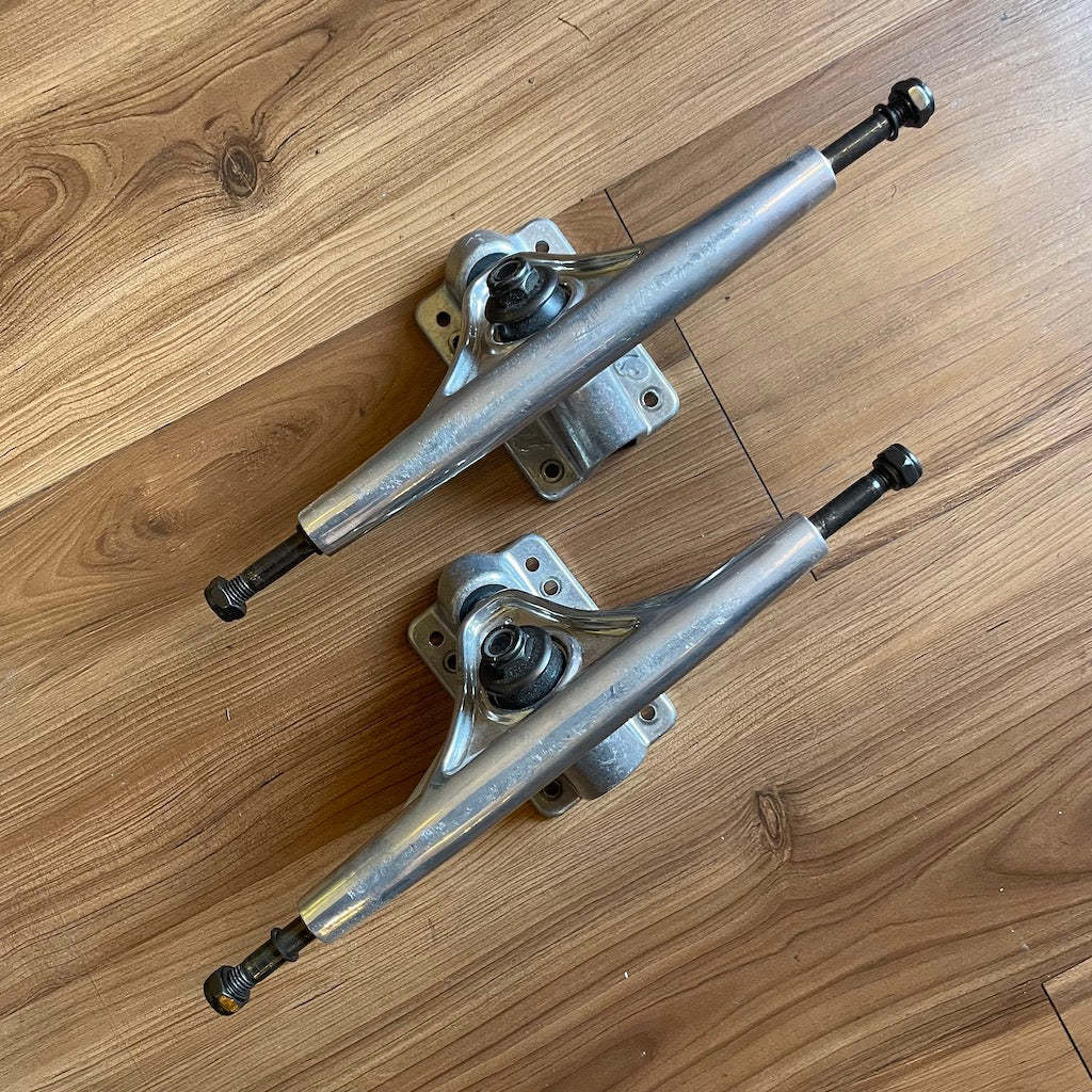 SLANT - 180mm Reverse Kingpin Longboard Trucks