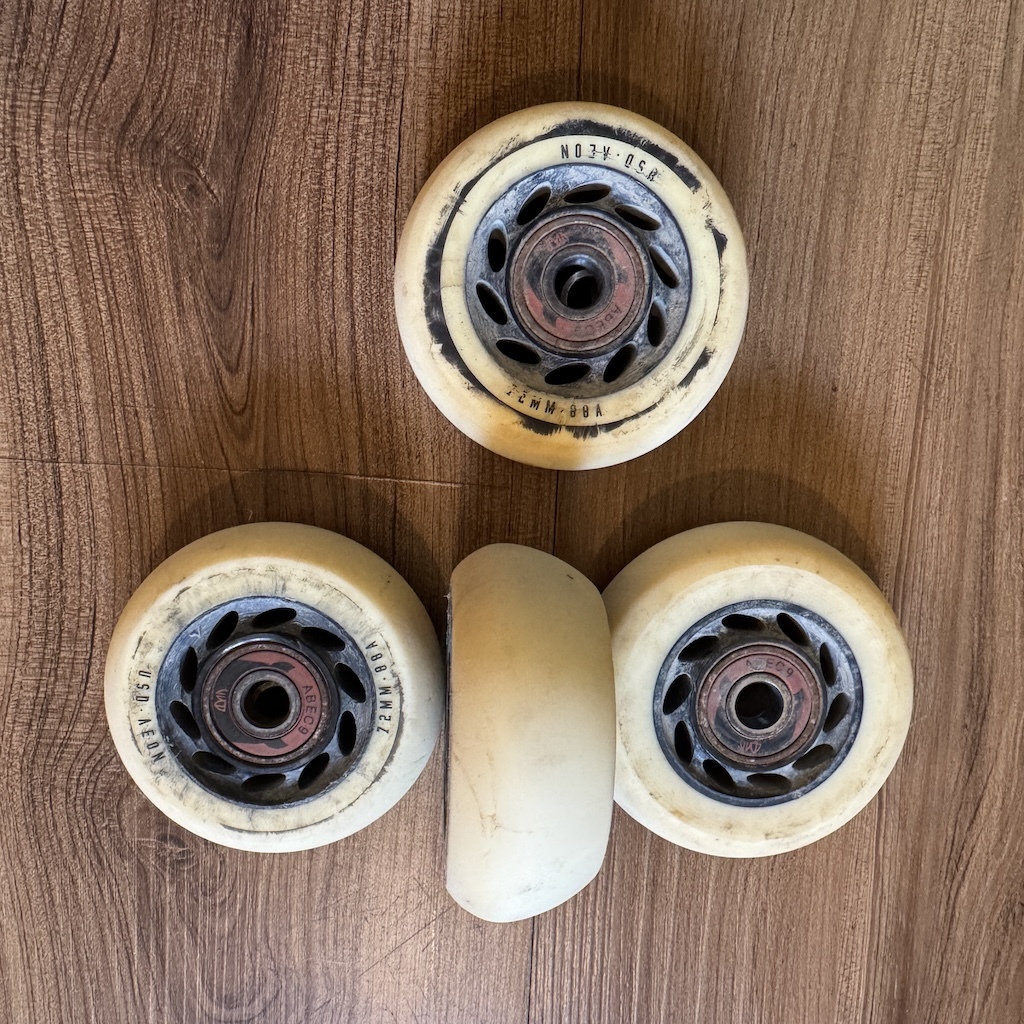 USD - 72mm/88a Aggressive Inline Skate Wheels (USED)