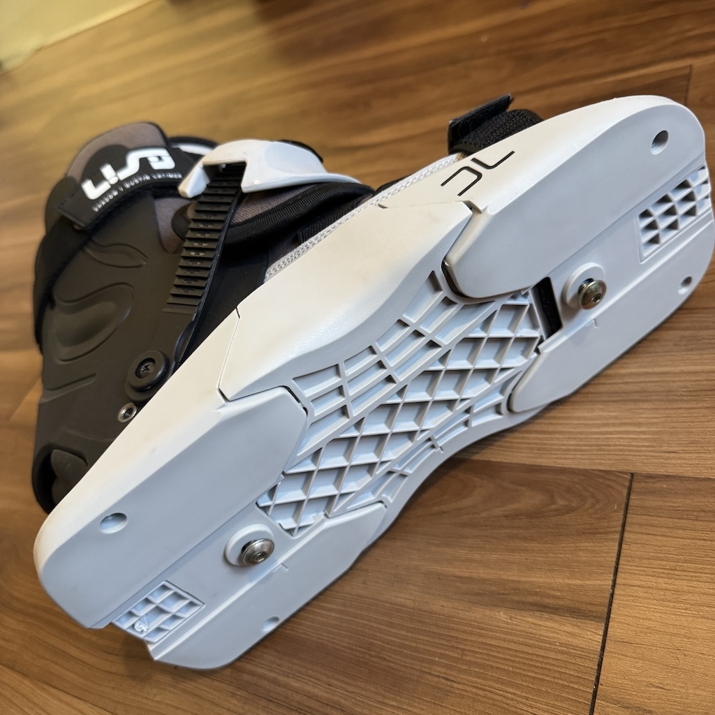 USD - Latimer Xsjado Aggressive Inline Skates (Boot Only)