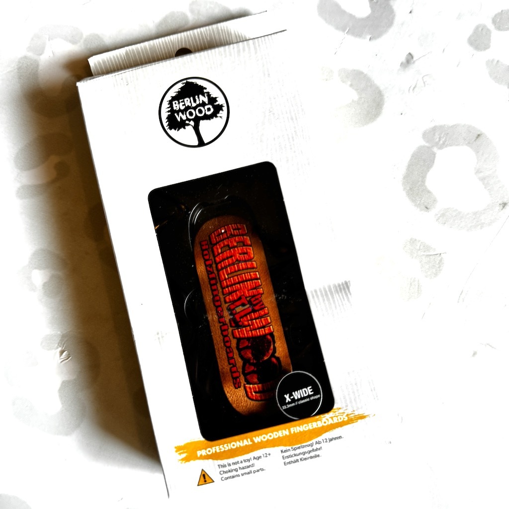 BERLINWOOD - Old School BW 33.3mm Fingerboard Deck