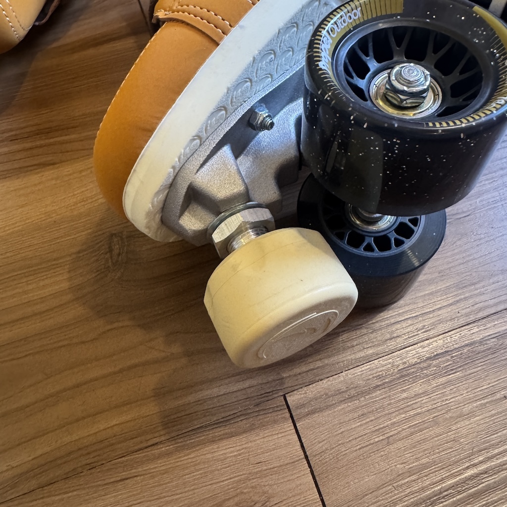 CHAYA - Vintage Cappuccino Roller Skates (EU39 / Voyager Wheels)