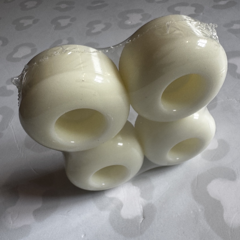 BLANK - 52mm Hard Classic Rounded Skateboard Wheels