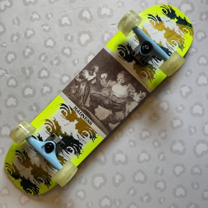 MADNESS - Desparate Eyes Super Sap R7 8.375" Glow Cruiser Complete Skateboard