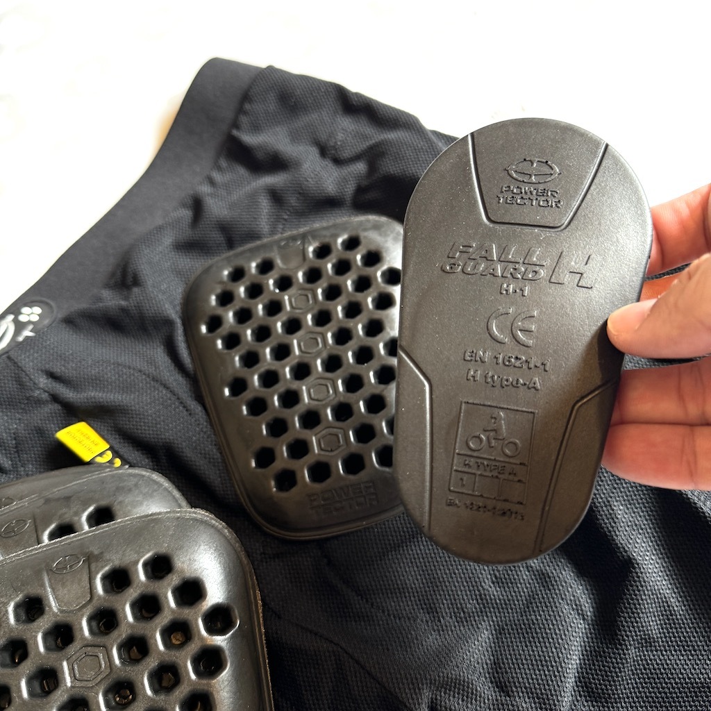 POWERTECTOR - Protective Shorts 