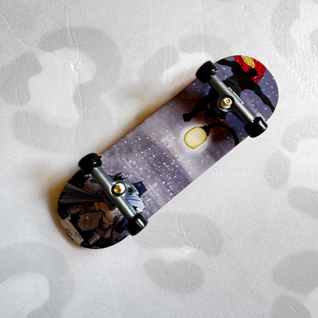 TECH DECK - Revive Retro Plastic 29mm Fingerboard