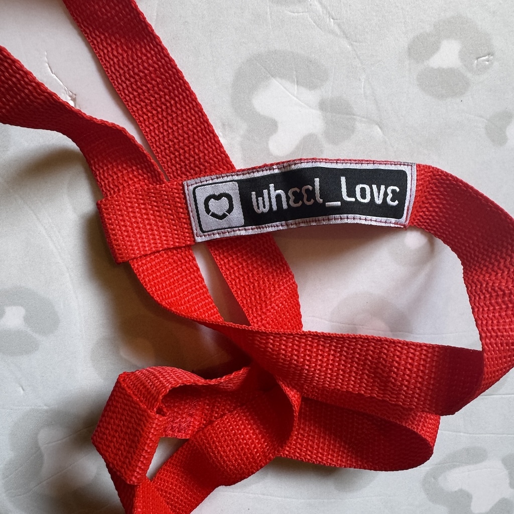 WHEEL LOVE - Skate Carrier Leash