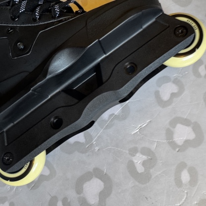 USD - Aeon XXI 72 Aggressive Inline Skates (CLOSEOUT DEAL!)