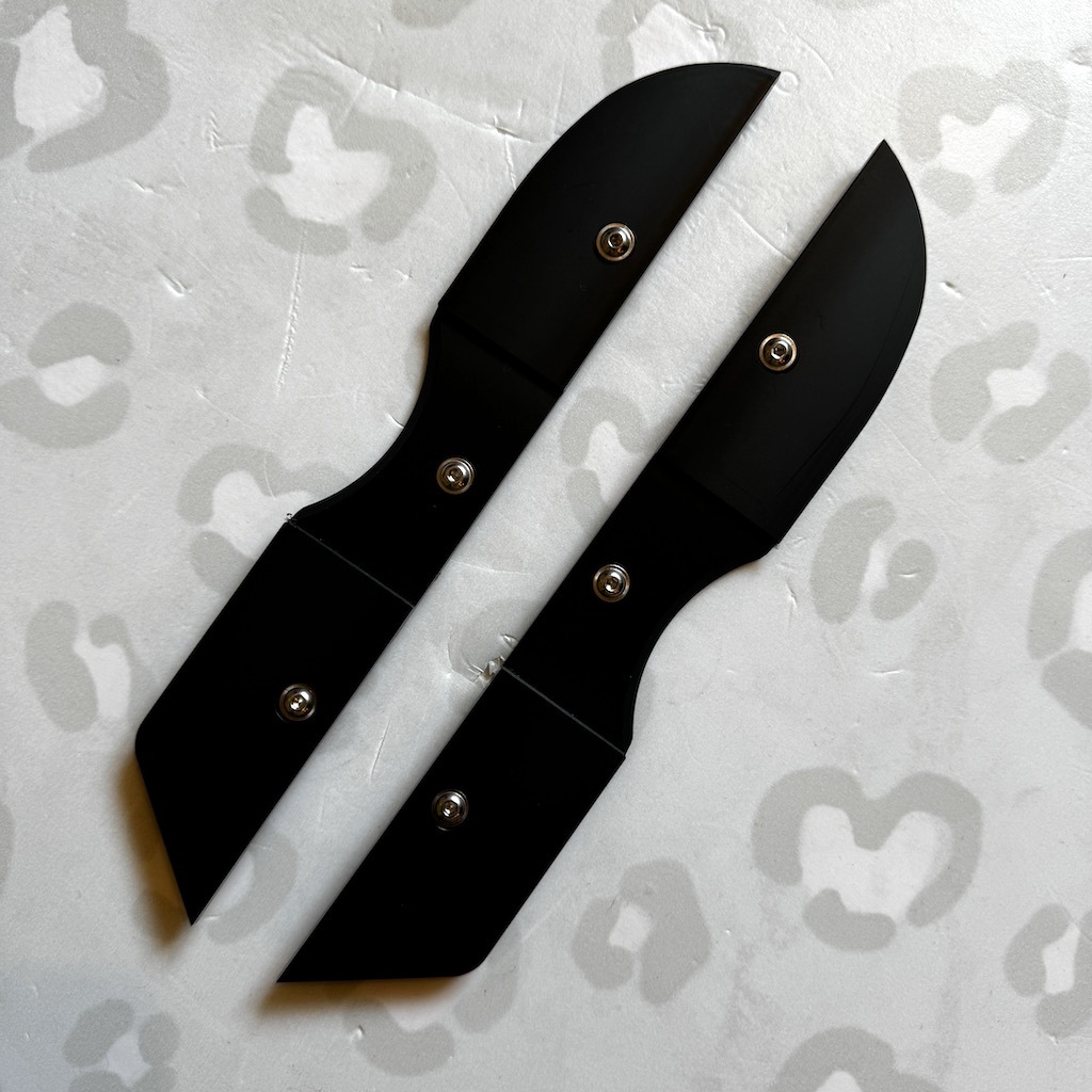 SLIQX - Black / White Sliders for USD Aeon Aggressive Inline Skates