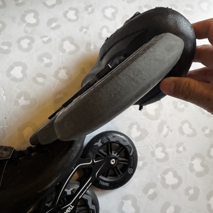POWERSLIDE - Swell Triple Black 125 Urban Inline Skates (EU43 / USED)