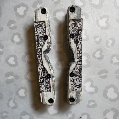 CREATE ORIGINALS - White UFS Aggressive Inline Skate Frames (LARGE / USED)