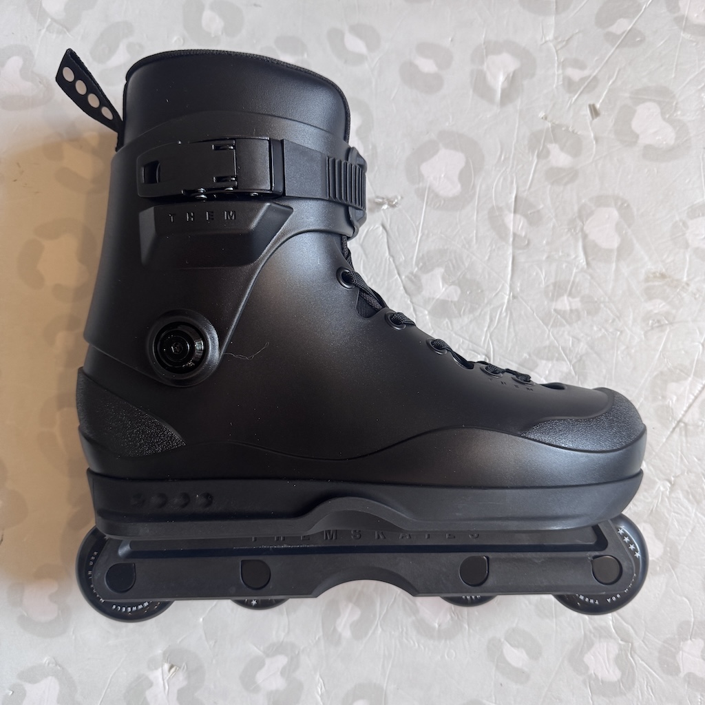THEM - 901 Black Aggressive Inline Skates