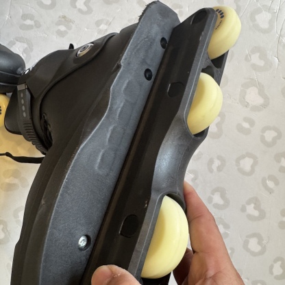 THEM - Black 909 Aggressive Inline Skates (L / USED)
