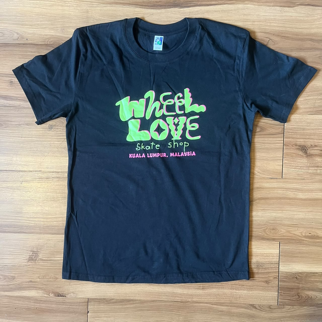 WHEEL LOVE - Typography Black Kids T-Shirt