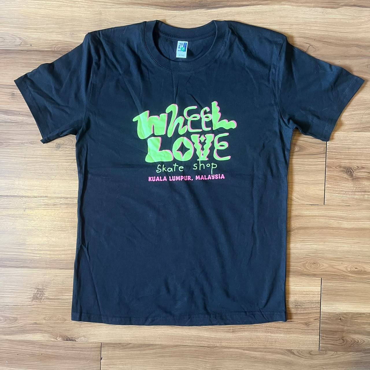 WHEEL LOVE - Typography Black Kids T-Shirt