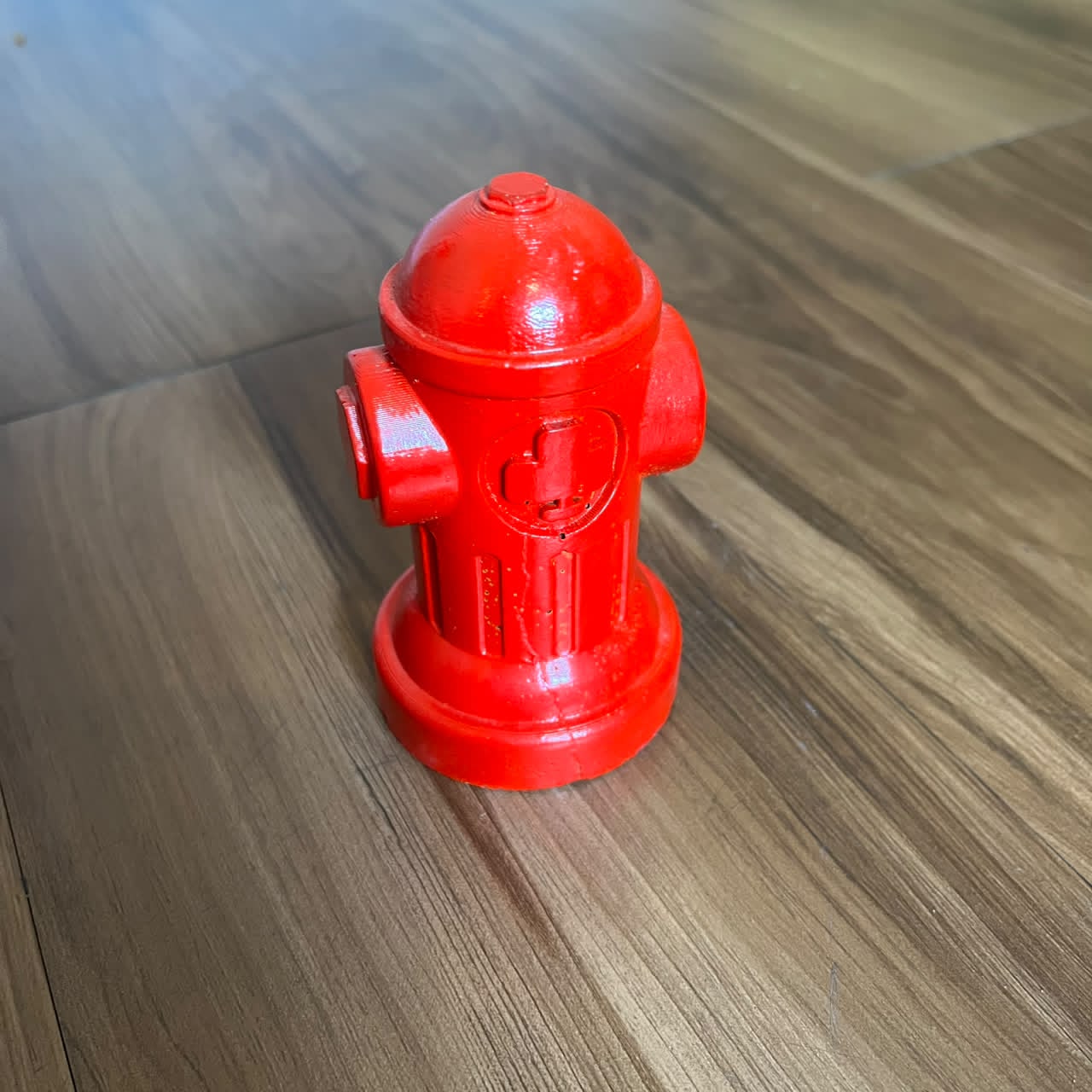 STONECUTT - Hydrant (Red) Concrete Fingerboard Obstacle