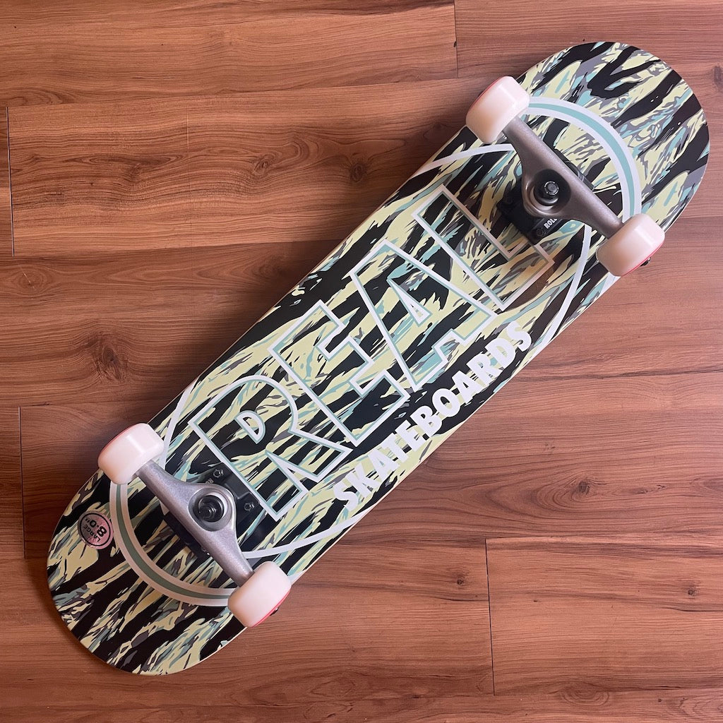 REAL - Stealth Oval 8.0" Complete Skateboard