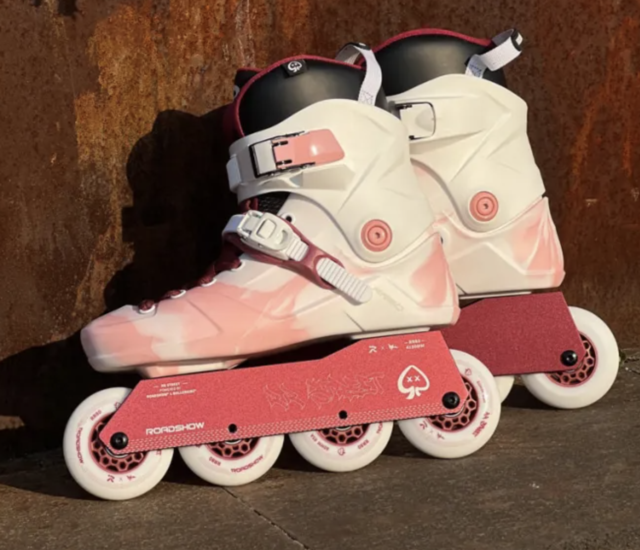 ROADSHOW - RR Street Urban Inline Skates