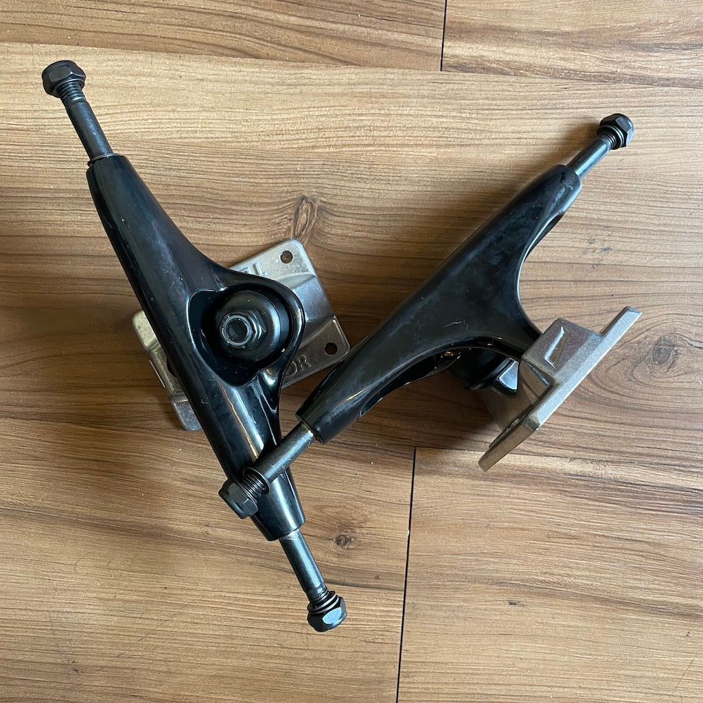 新品 Independent Stage 11 Justin Henry 139 Independent Stage 11 Justin Henry Trucks 144mm STEEL GREY