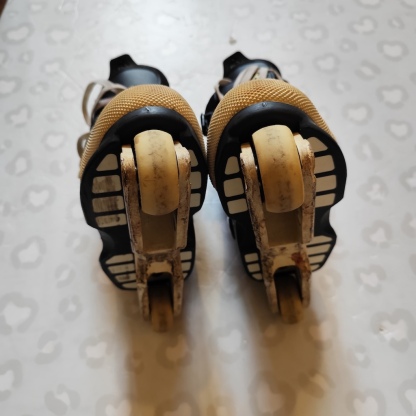 K2 - Unnatural Aggressive Inline Skates (US7 / USED) 
