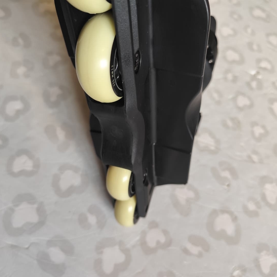 USD - Aeon 60 Basic Aggressive Inline Skates (EU41-42 / USED)