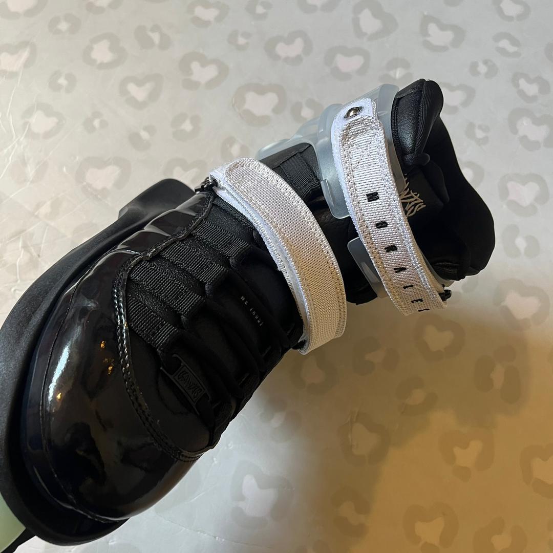 GAWDS - FM5 Black Aggressive Inline Skates (Custom Clear Cuff EU41)