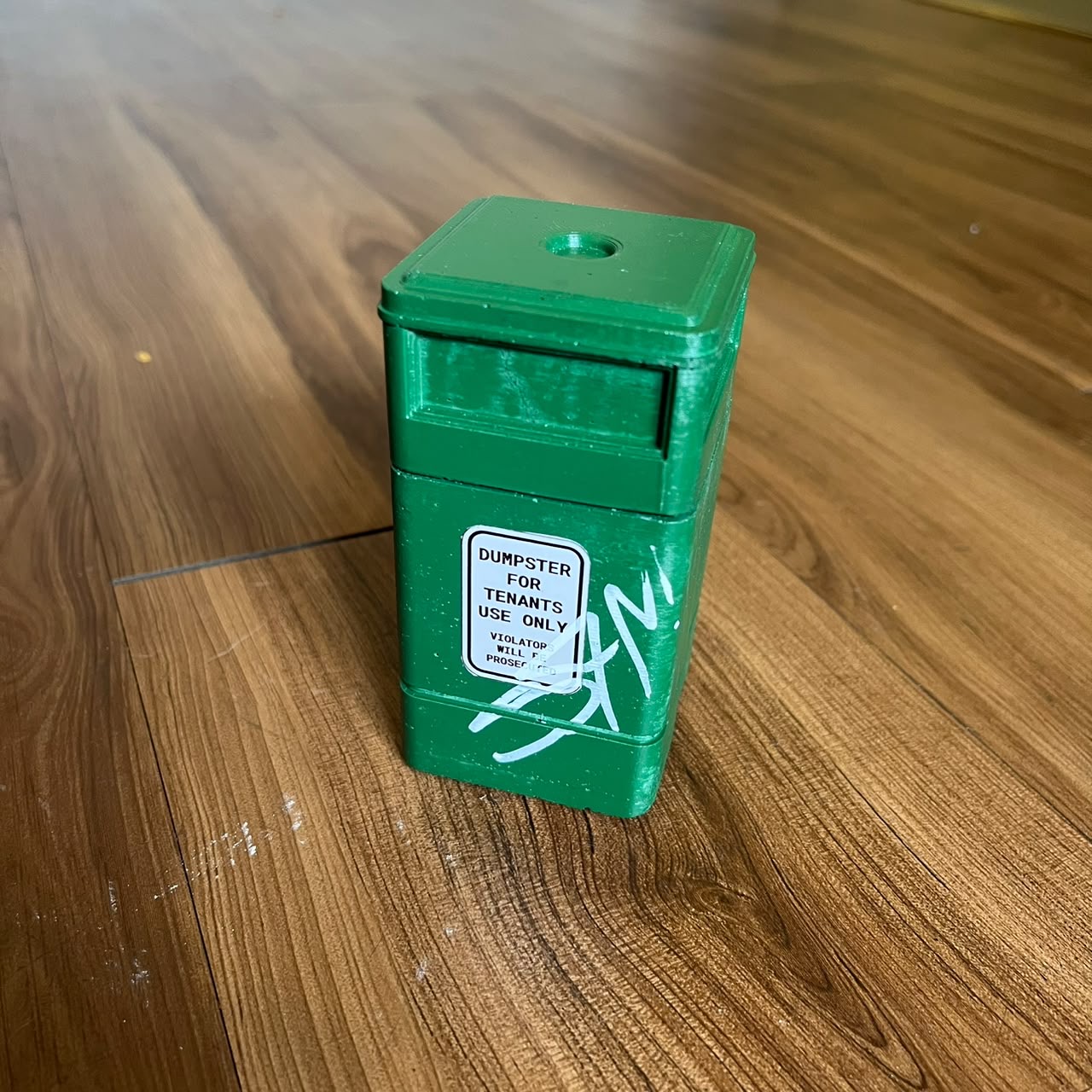 Stonecutt - Deadwaste (Green) Trash Bin Concrete Fingerboard Obstacle
