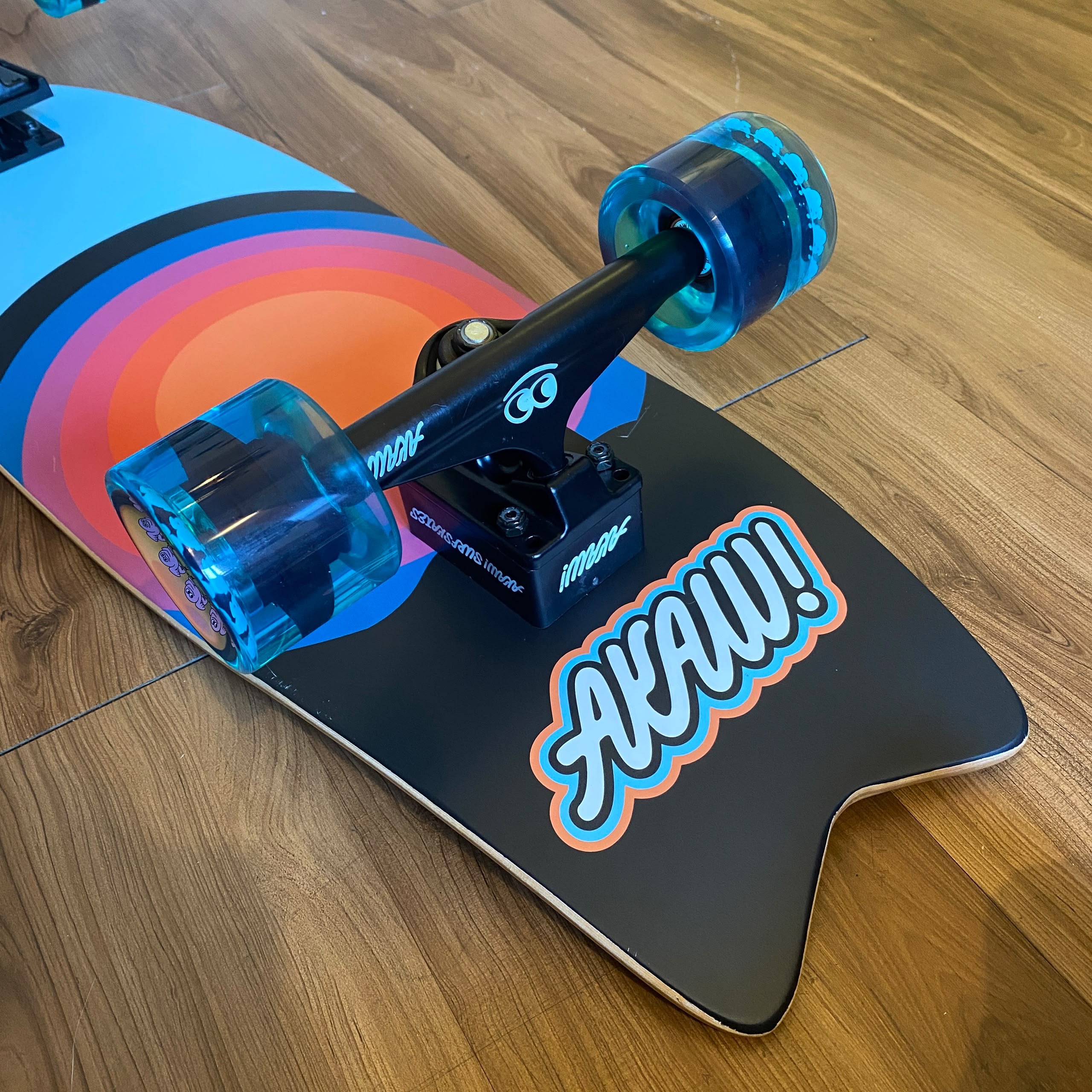 AKAW! - Sunshine 9.5" x 30"  Complete Surfskate Cruiser Skateboard (Waterborne Trucks)