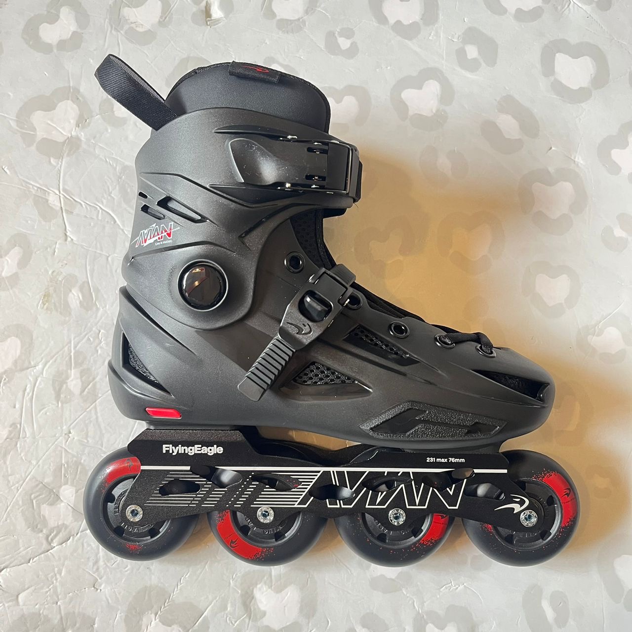 FLYING EAGLE - Black FBS+ Avian Urban Inline Skates